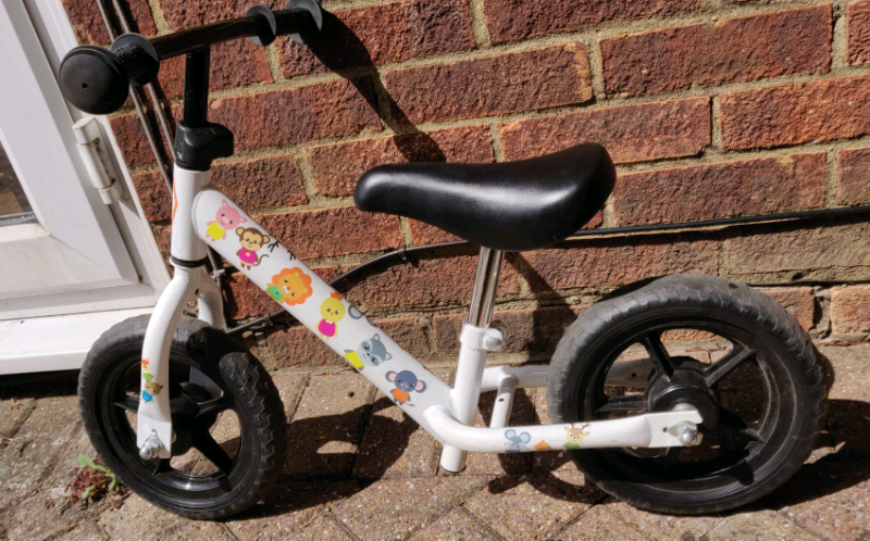 indi balance bike
